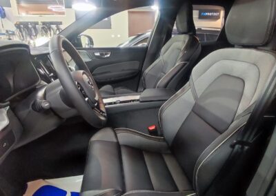 volvo xc60 zabezpieczenie skór