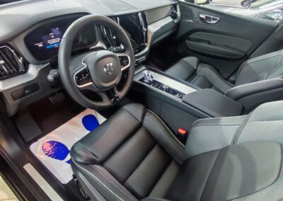 volvo xc60 detailing skór