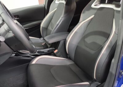 wnętrze Toyota Corolla GR detailing